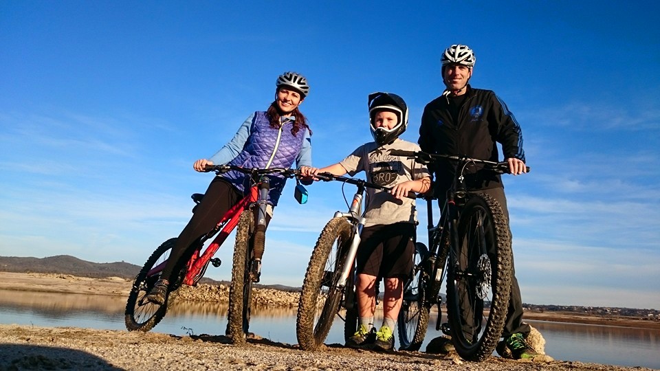 family_bike_ride